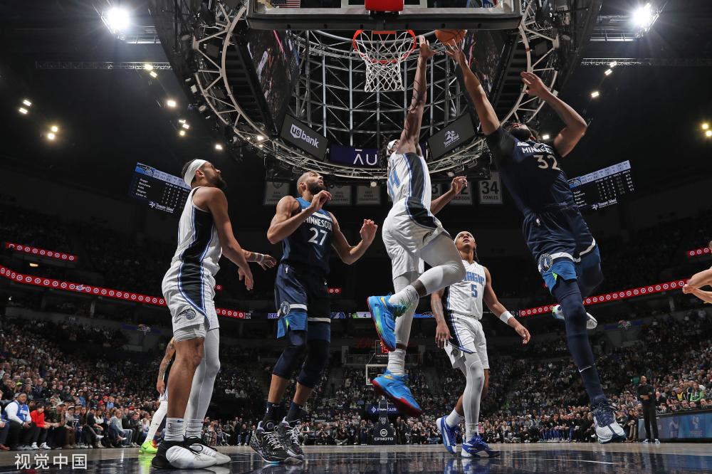 湖人刚刚引 湖人刚刚引