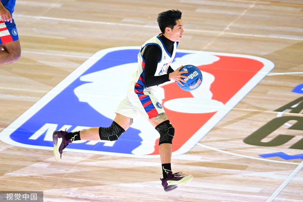 密集防守的 密集防守的