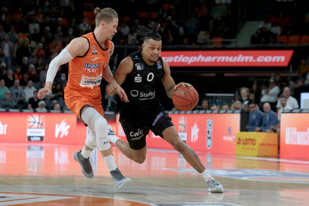 速发动反击 速发动反击