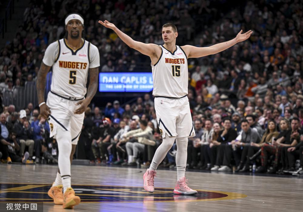 在国内外赛 在国内外赛